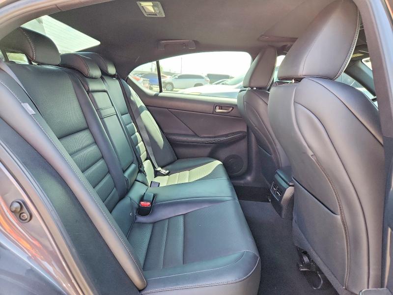 65652316 :رقم المزاد ، JTHGZ1B21M5040121 vin ، 2021 Lexus Is مزاد بيع