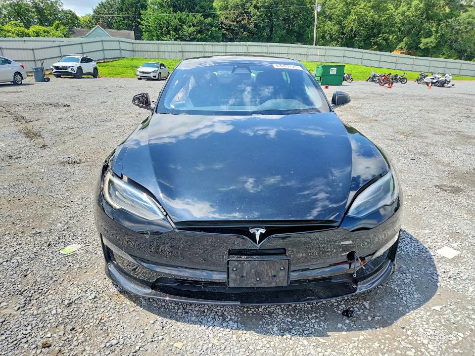2022 Tesla Model S მანქანა იყიდება აუქციონზე, vin: 5YJSA1E52NF490434, აუქციონის ნომერი: 63287426