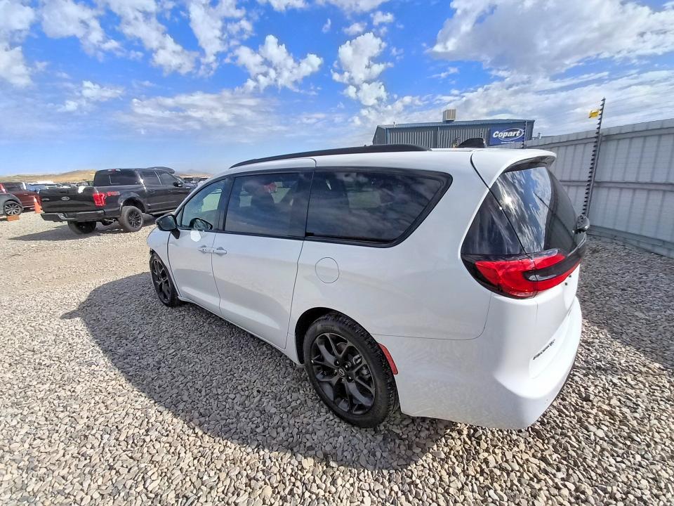 Aukcja sprzedaży 2026 Chrysler Pacifica, vin: 2C4RC1BG3TR280571, numer aukcji: 65721026