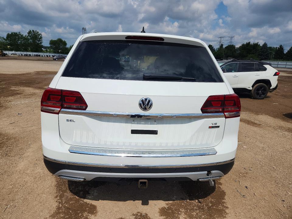 2018 Volkswagen Atlas მანქანა იყიდება აუქციონზე, vin: 1V2MR2CA6JC570834, აუქციონის ნომერი: 63494256