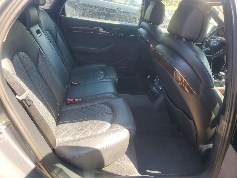 66791856 :رقم المزاد ، WAU32AFD9FN005861 vin ، 2015 Audi A8 مزاد بيع