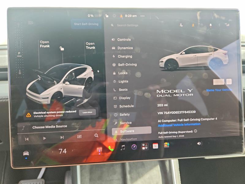 61779766 :رقم المزاد ، 7SAYGDEE3TF645339 vin ، 2026 Tesla Model Y مزاد بيع