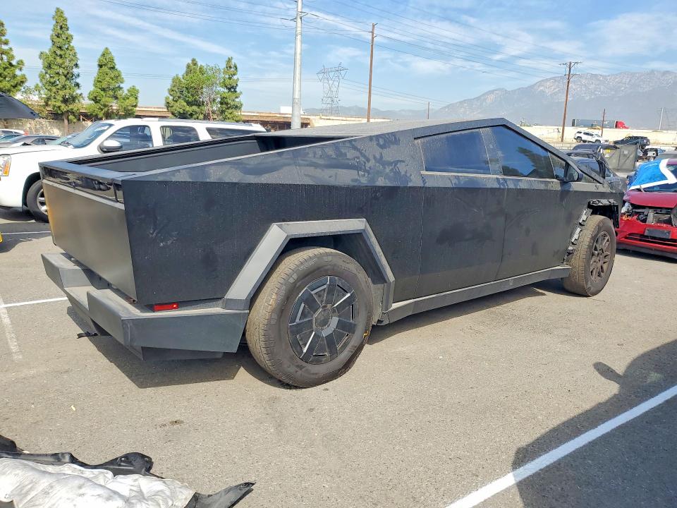 Aukcja sprzedaży 2025 Tesla Cybertruck, vin: 7G2CEHED6SA069170, numer aukcji: 66399916