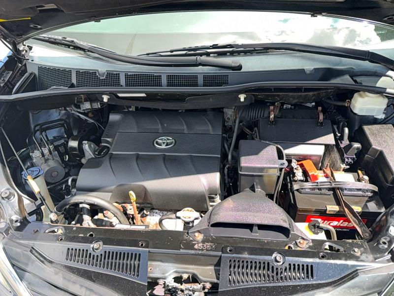64401116 :رقم المزاد ، 5TDKK3DC7DS308522 vin ، 2013 Toyota Sienna مزاد بيع