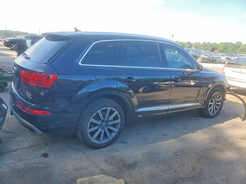 Продаж на аукціоні авто 2017 Audi Q7, vin: WA1AAAF75HD008315, номер лоту: 65162916