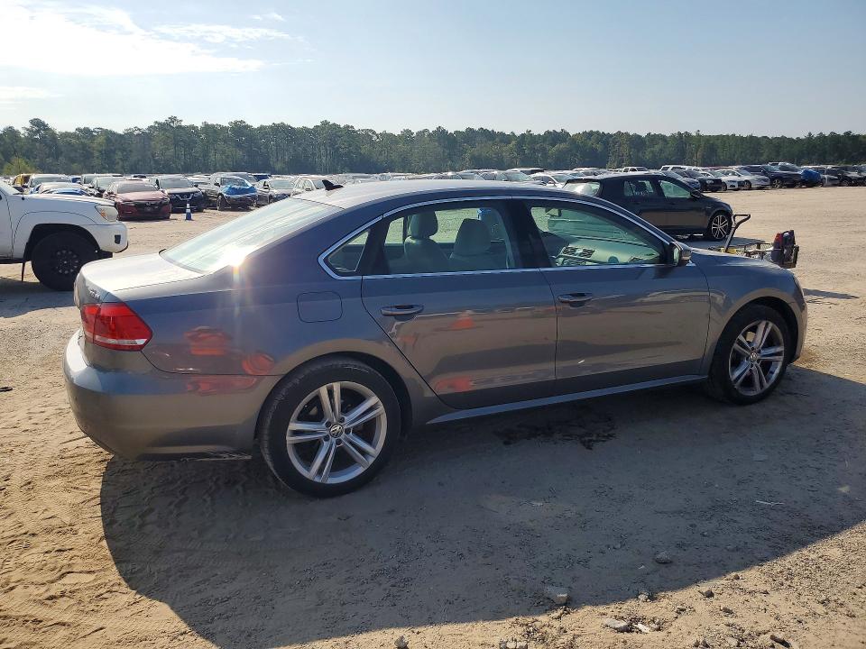 Продажа на аукционе авто 2014 Volkswagen Passat, vin: 1VWBS7A35EC120027, номер лота: 65870666