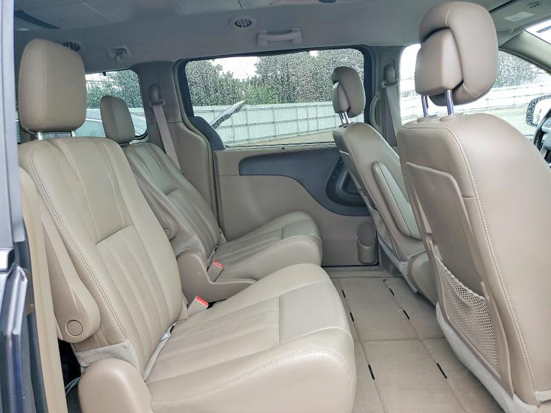 65529486 :رقم المزاد ، 2C4RC1CG7FR629413 vin ، 2015 Chrysler Town & Country مزاد بيع