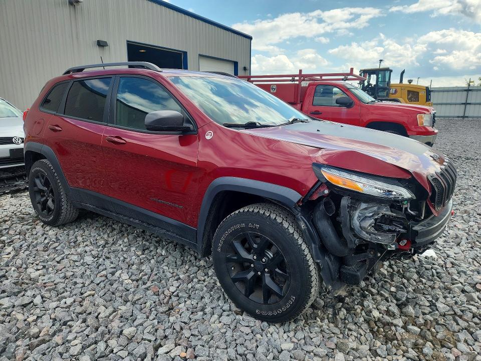 2017 Jeep Cherokee მანქანა იყიდება აუქციონზე, vin: 1C4PJMBS6HW628039, აუქციონის ნომერი: 66794486