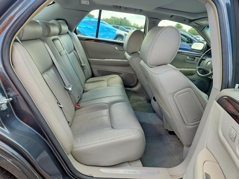 2011 Cadillac Dts მანქანა იყიდება აუქციონზე, vin: 1G6KD5E64BU122737, აუქციონის ნომერი: 64114766