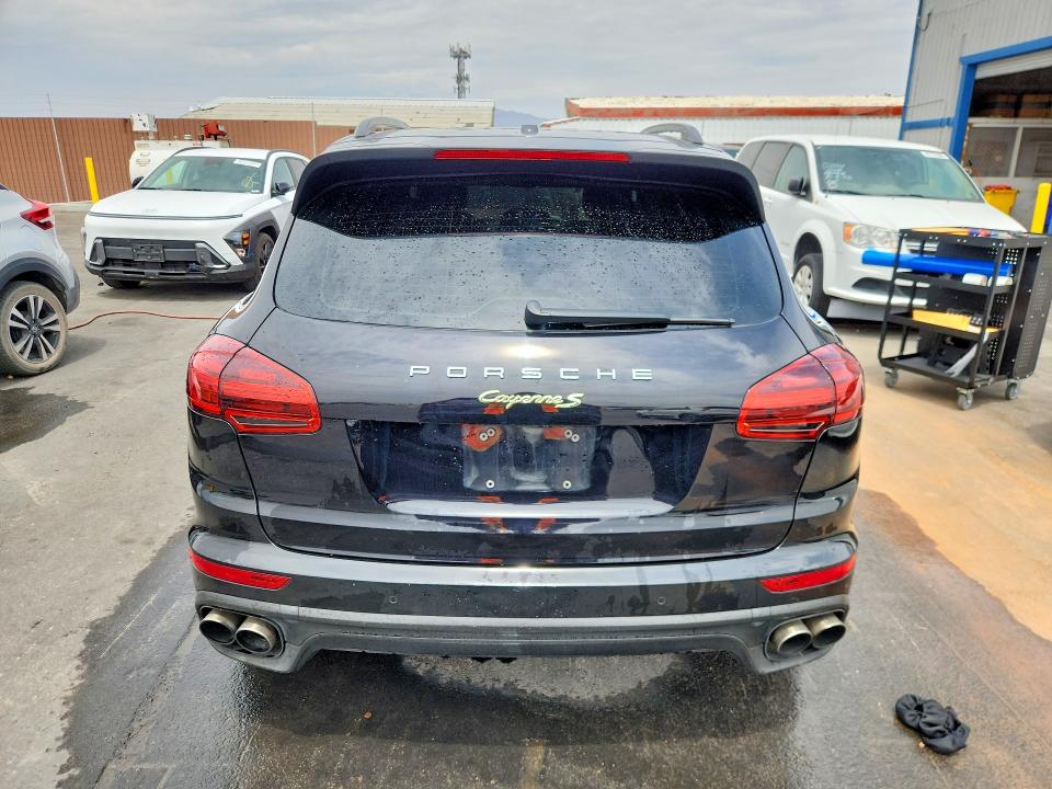Продажа на аукционе авто 2017 Porsche Cayenne, vin: WP1AE2A20HLA70625, номер лота: 64428586