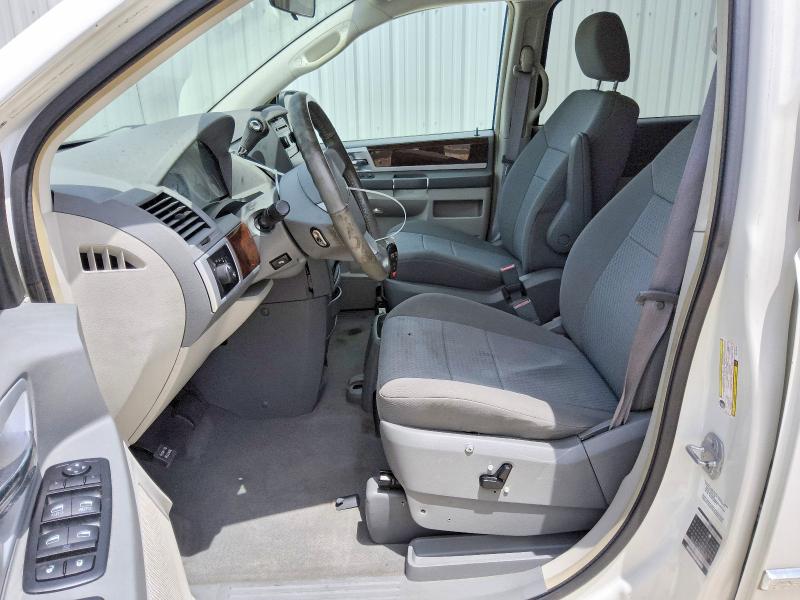 Продаж на аукціоні авто 2010 Chrysler Town & Country, vin: 2A4RR5D12AR176319, номер лоту: 63502136