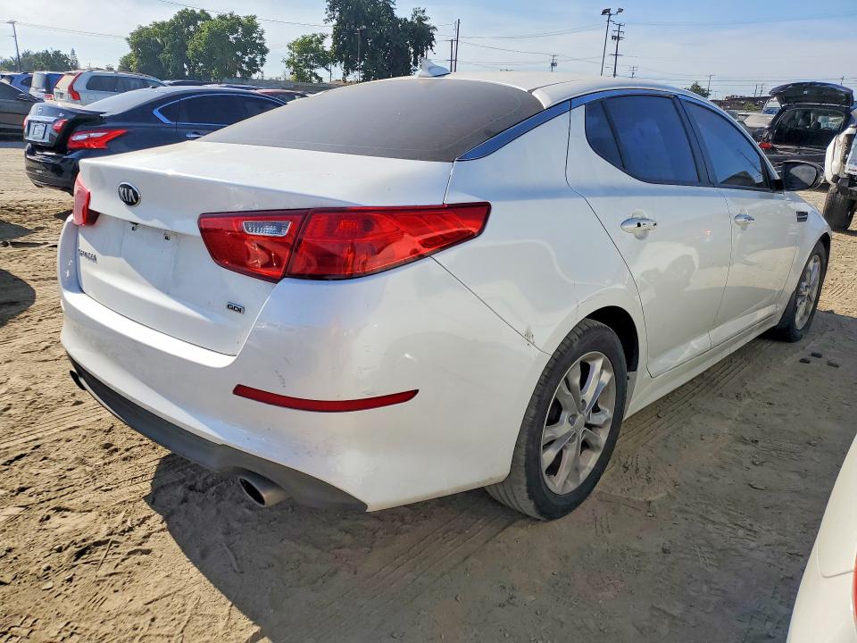 65004866 :رقم المزاد ، KNAGM4A7XF5651070 vin ، 2015 Kia Optima مزاد بيع