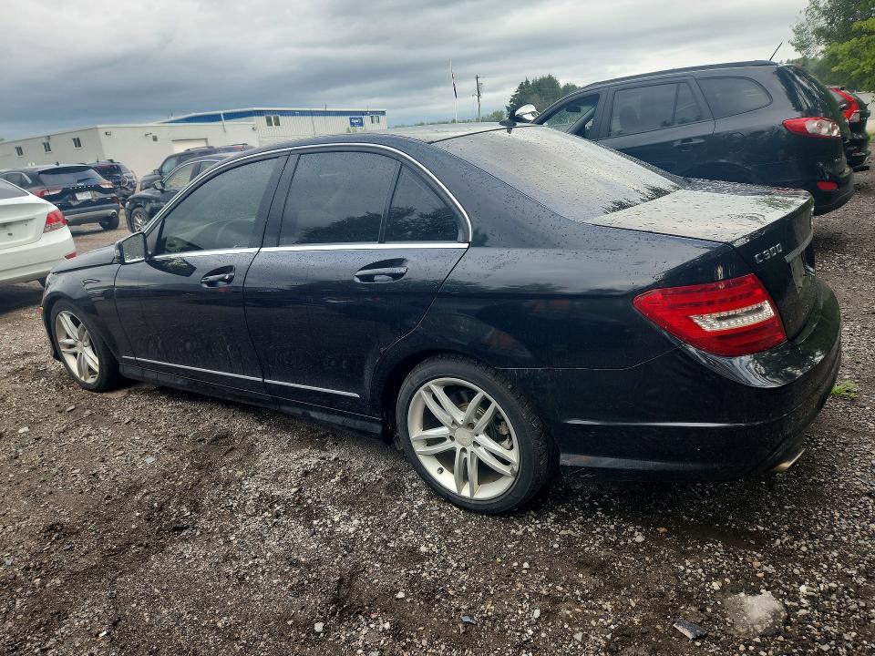 Продажа на аукционе авто 2013 Mercedes-benz C, vin: WDDGF8AB7DA772240, номер лота: 62787826