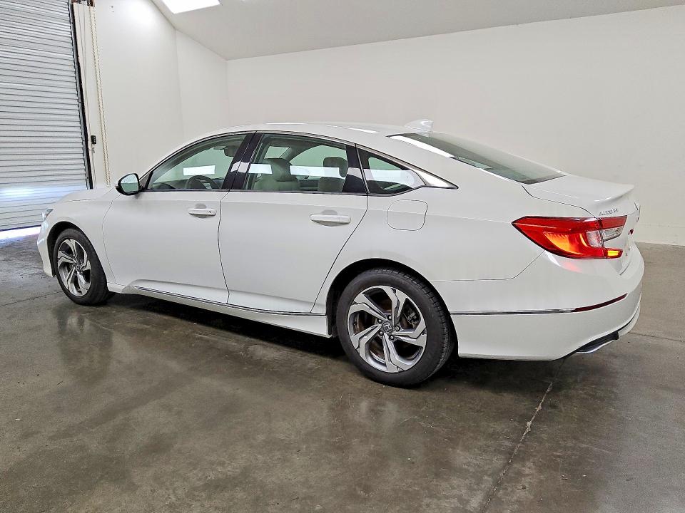 2018 Honda Accord მანქანა იყიდება აუქციონზე, vin: 1HGCV1F55JA012147, აუქციონის ნომერი: 64690746