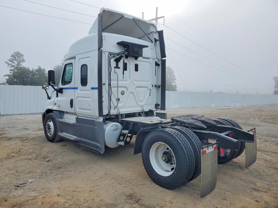 Продаж на аукціоні авто 2016 Freightliner Cascadia 125, vin: 1FUBGLDVXGLHB4181, номер лоту: 66740306