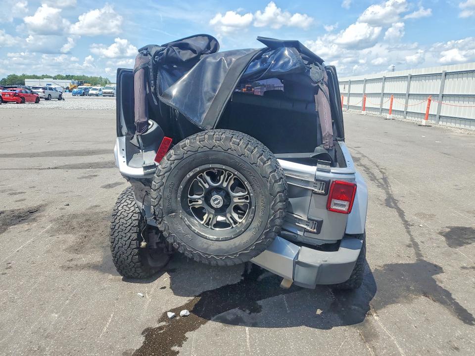 2015 Jeep Wrangler Unlimited მანქანა იყიდება აუქციონზე, vin: 1C4BJWEG0FL537960, აუქციონის ნომერი: 64263896