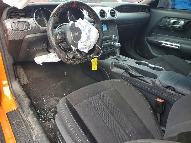 60387606 :رقم المزاد ، 1FA6P8CF8L5154263 vin ، 2020 Ford Mustang مزاد بيع