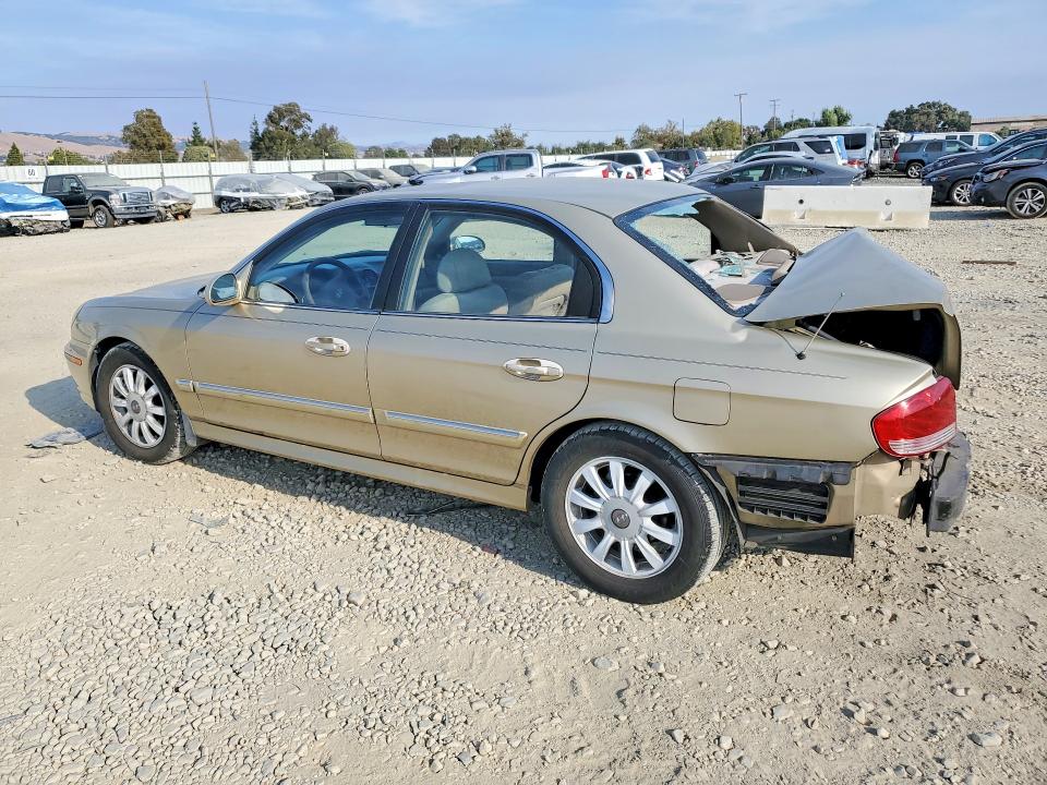 66505856 :رقم المزاد ، KMHWF35H62A702132 vin ، 2002 Hyundai Sonata مزاد بيع