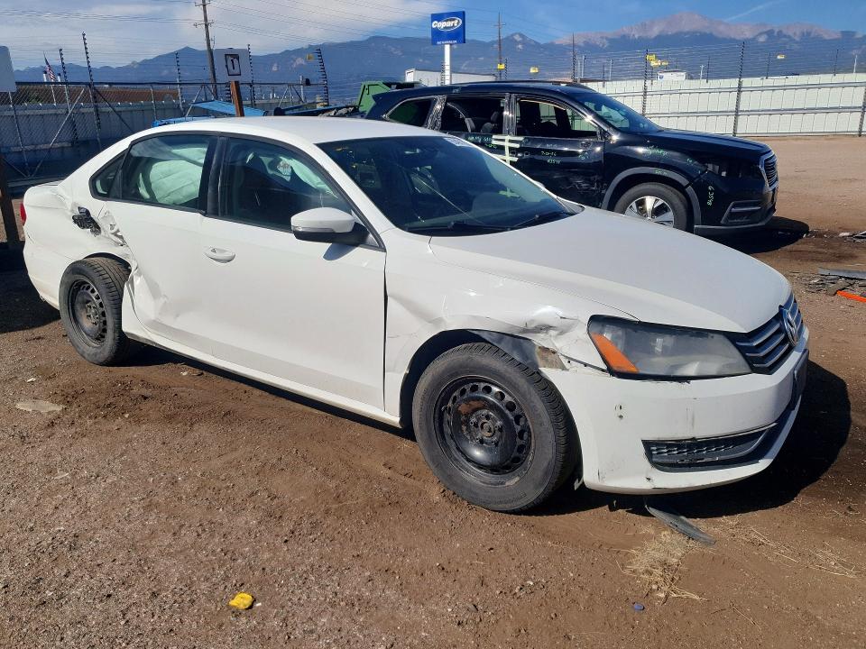 Продажа на аукционе авто 2014 Volkswagen Passat, vin: 1VWAT7A30EC050008, номер лота: 65491826