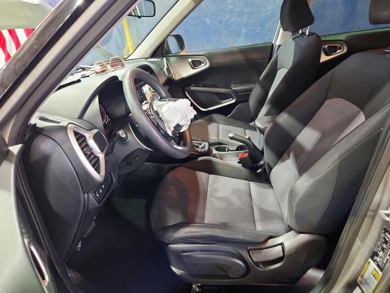 66495526 :رقم المزاد ، KNDJ23AU1P7861688 vin ، 2023 Kia Soul مزاد بيع
