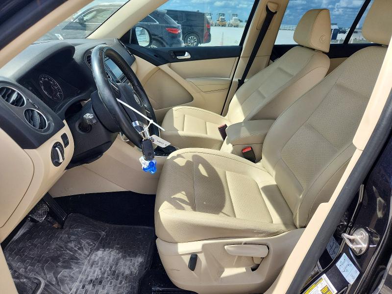 Продажа на аукционе авто 2017 Volkswagen Tiguan, vin: WVGAV7AXXHK013795, номер лота: 64606856