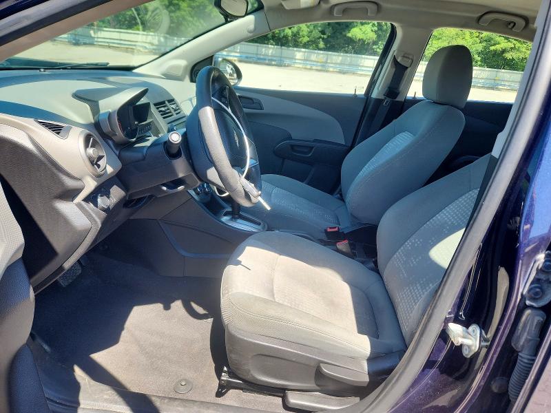 63952136 :رقم المزاد ، 1G1JA5SG8G4177674 vin ، 2016 Chevrolet Sonic مزاد بيع