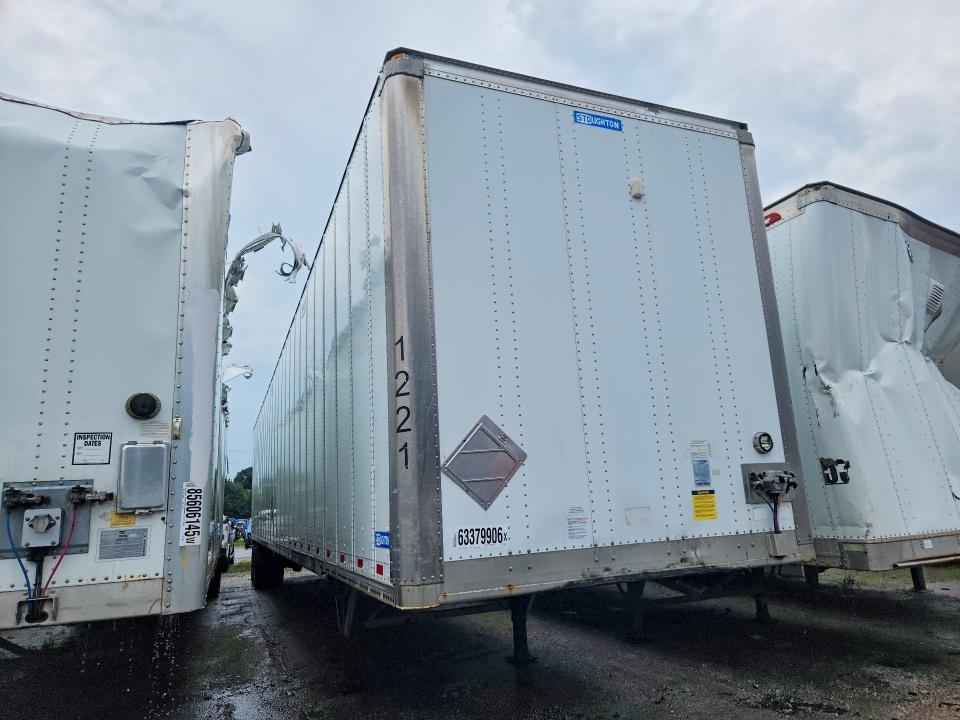 63379906 :رقم المزاد ، 1DW1A5328DB400212 vin ، 2013 Stoughton Unknown مزاد بيع