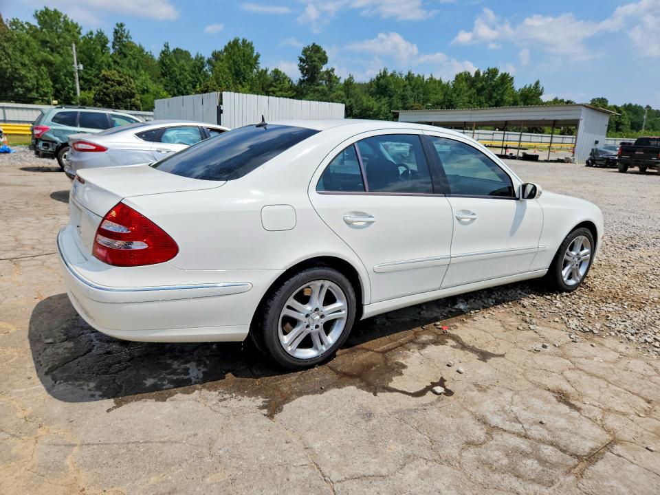 Продажа на аукционе авто 2006 Mercedes-benz E, vin: WDBUF56J56A858563, номер лота: 63587626