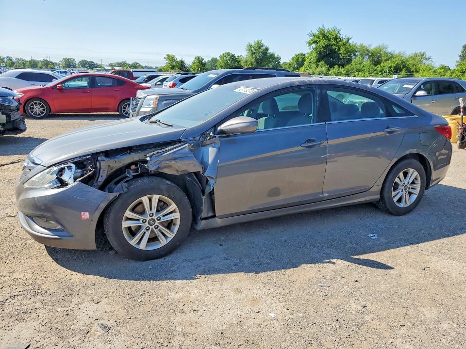 63112276 :رقم المزاد ، 5NPEB4AC4BH208209 vin ، 2011 Hyundai Sonata مزاد بيع
