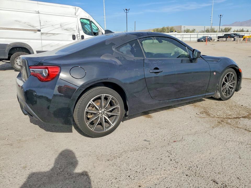 Продажа на аукционе авто 2017 Toyota 86, vin: JF1ZNAA11H8708959, номер лота: 66116356