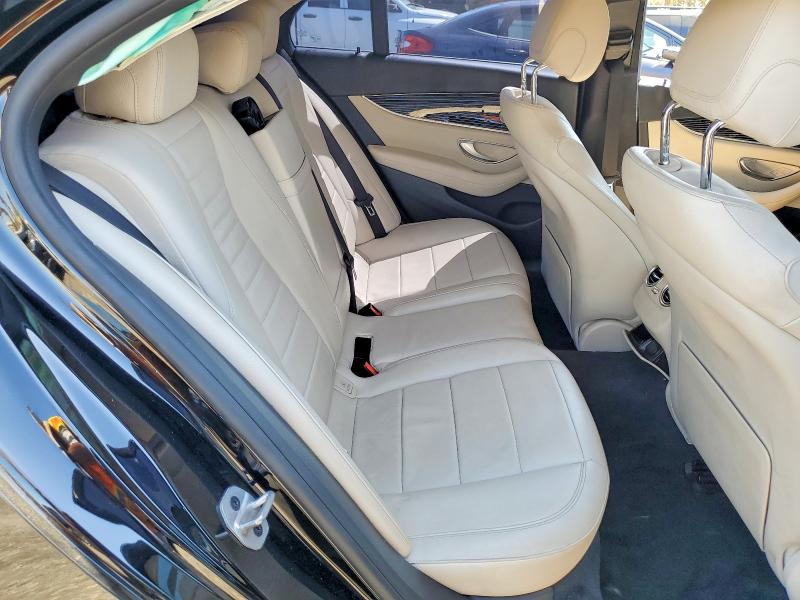 Aukcja sprzedaży 2022 Mercedes-benz E, vin: W1KZF8DB5NB080459, numer aukcji: 64972396