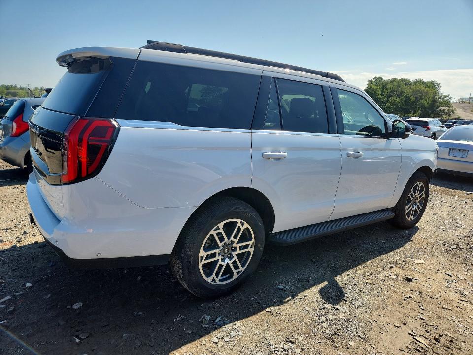 65876126 :رقم المزاد ، 1FMJU1J88SEA23157 vin ، 2025 Ford Expedition مزاد بيع