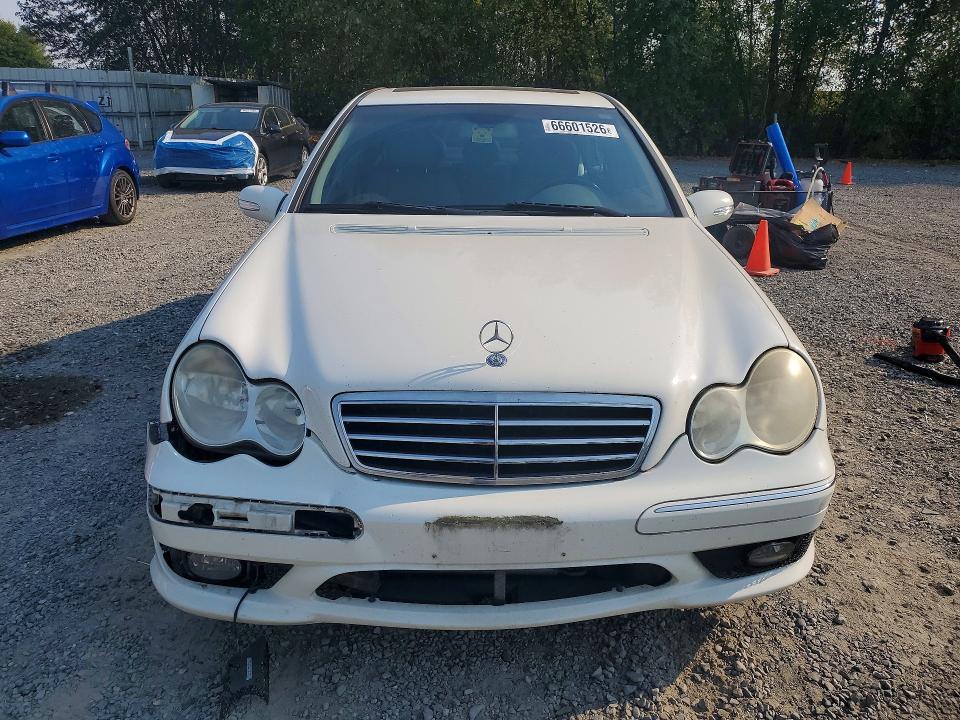 Продажа на аукционе авто 2007 Mercedes-benz C, vin: WDBRF52H07F863571, номер лота: 66601526