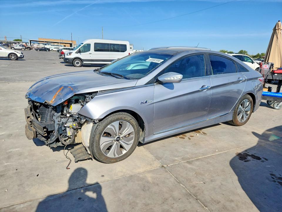 Продажа на аукционе авто 2015 Hyundai Sonata Hybrid, vin: KMHEC4A42FA129667, номер лота: 65580996