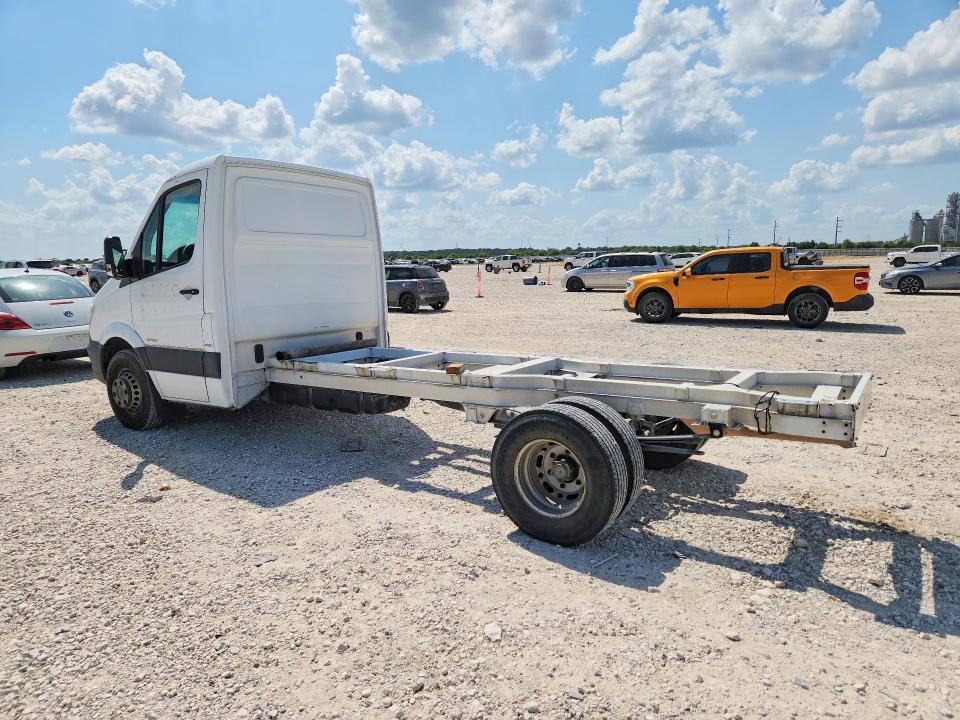 63901436 :رقم المزاد ، WDAPF4DC8E9587711 vin ، 2014 Mercedes-benz Sprinter مزاد بيع