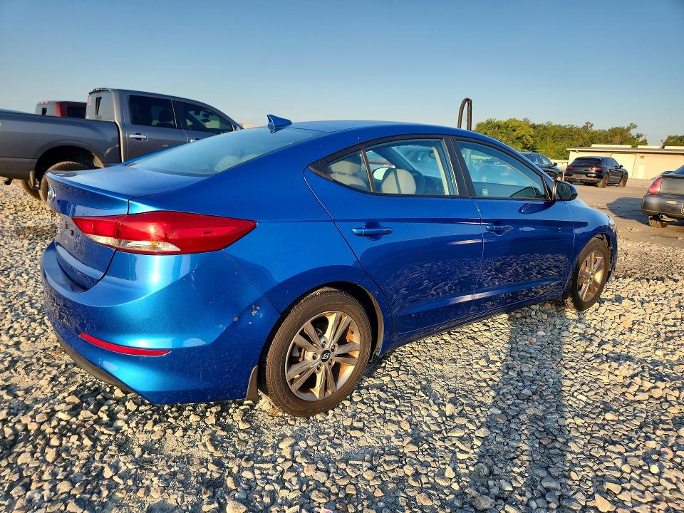 2018 Hyundai Elantra მანქანა იყიდება აუქციონზე, vin: 5NPD84LF2JH271714, აუქციონის ნომერი: 65277856