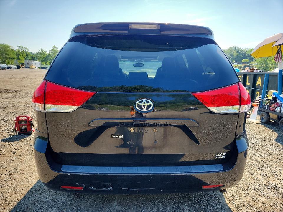 Продажа на аукционе авто 2012 Toyota Sienna, vin: 5TDDK3DC0CS040761, номер лота: 65112306