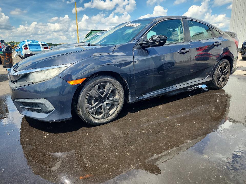 64246436 :رقم المزاد ، 19XFC2F56HE032468 vin ، 2017 Honda Civic مزاد بيع