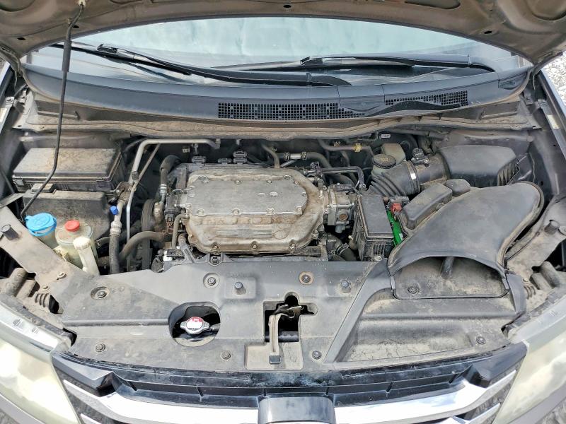 64268006 :رقم المزاد ، 5FNRL5H6XEB084499 vin ، 2014 Honda Odyssey مزاد بيع