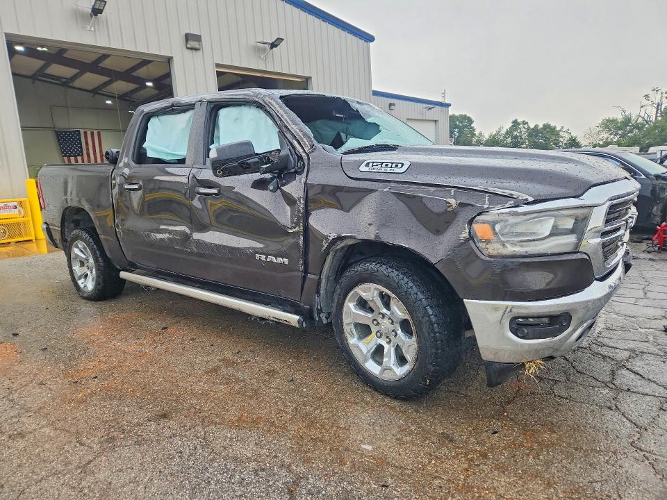 65931846 :رقم المزاد ، 1C6SRFFT4KN539236 vin ، 2019 Ram 1500 مزاد بيع