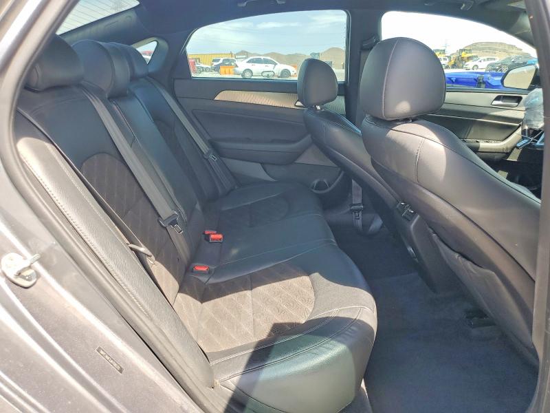 66400746 :رقم المزاد ، 5NPE34AF2JH706575 vin ، 2018 Hyundai Sonata مزاد بيع