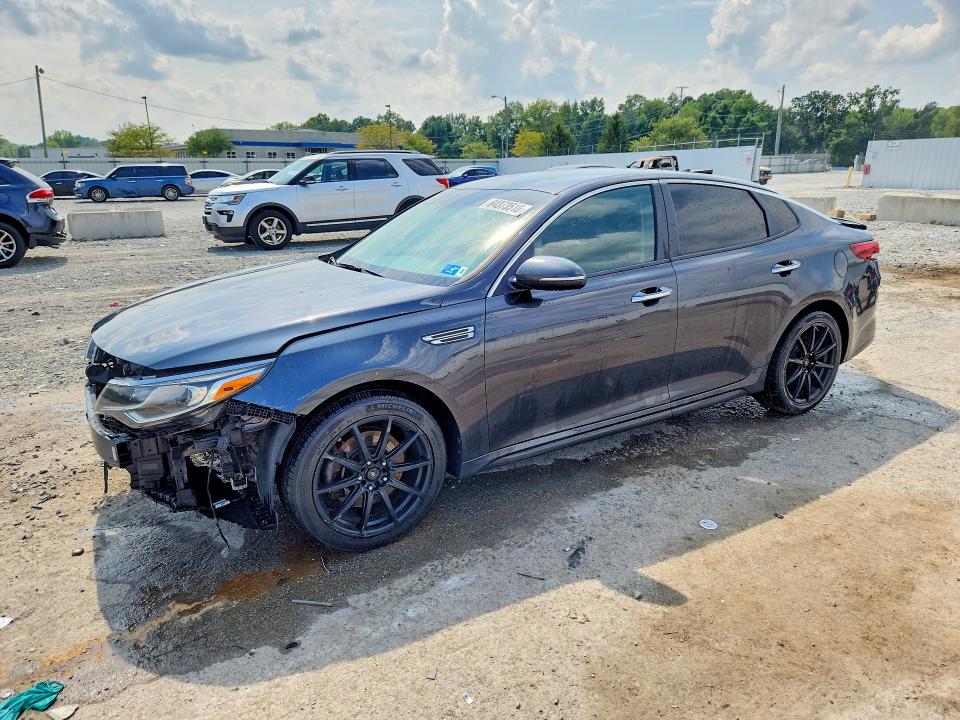 64373516 :رقم المزاد ، 5XXGT4L3XKG324917 vin ، 2019 Kia Optima مزاد بيع