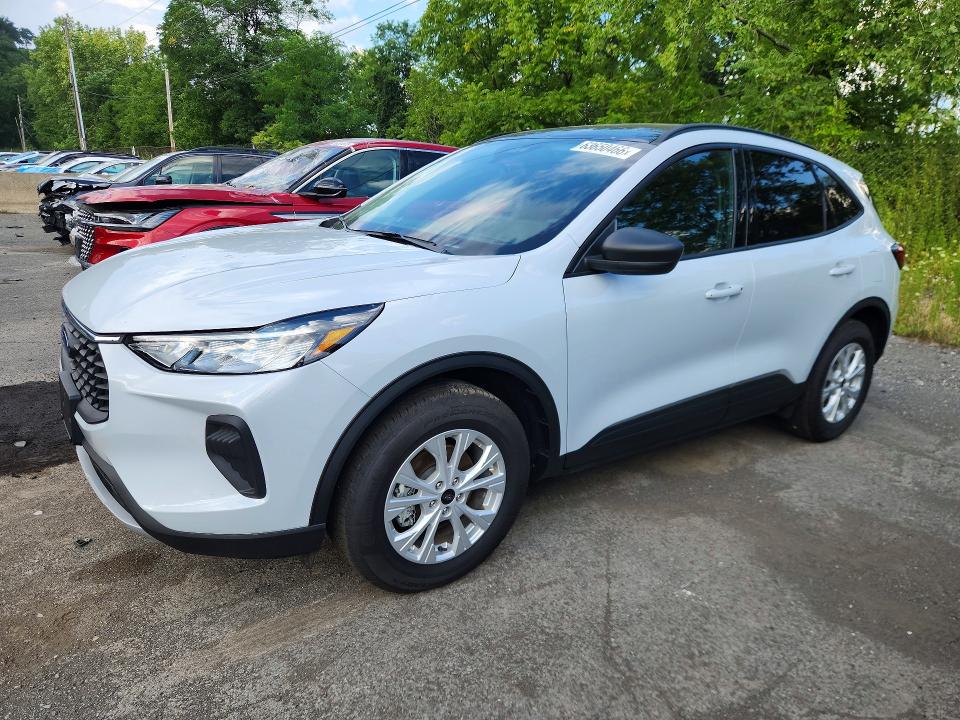 63650466 :رقم المزاد ، 1FMCU0GN4SUB50347 vin ، 2025 Ford Escape مزاد بيع