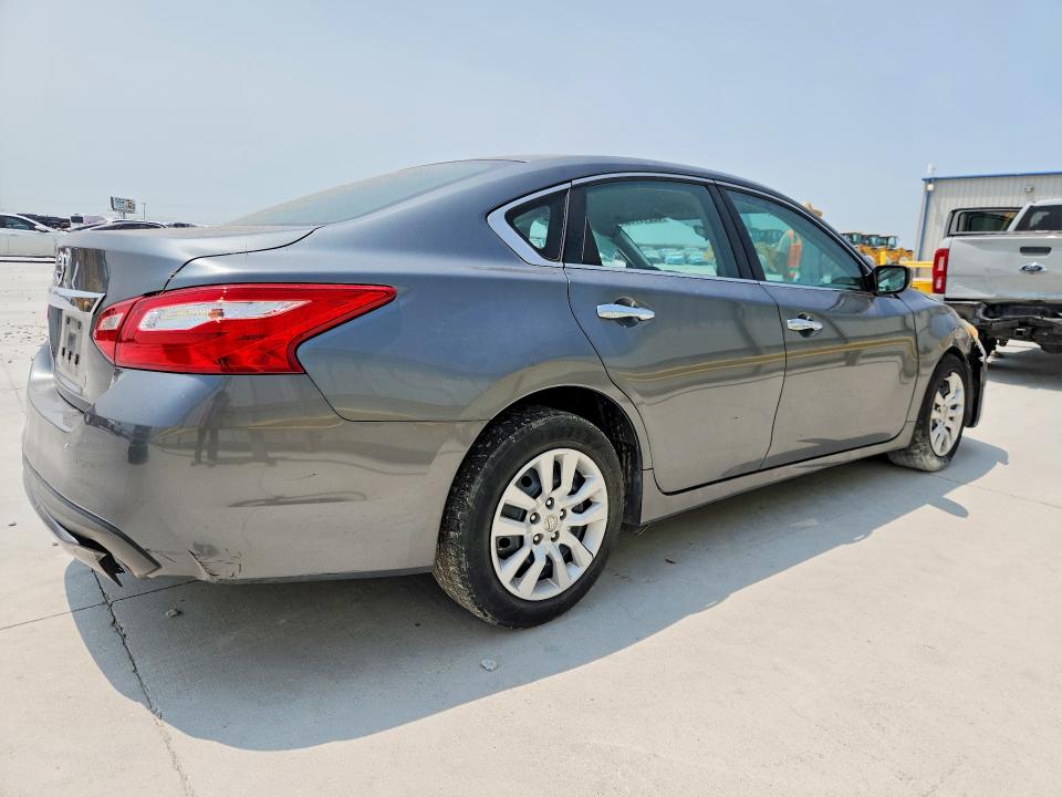 Продажа на аукционе авто 2016 Nissan Altima, vin: 1N4AL3AP2GN358969, номер лота: 63272786