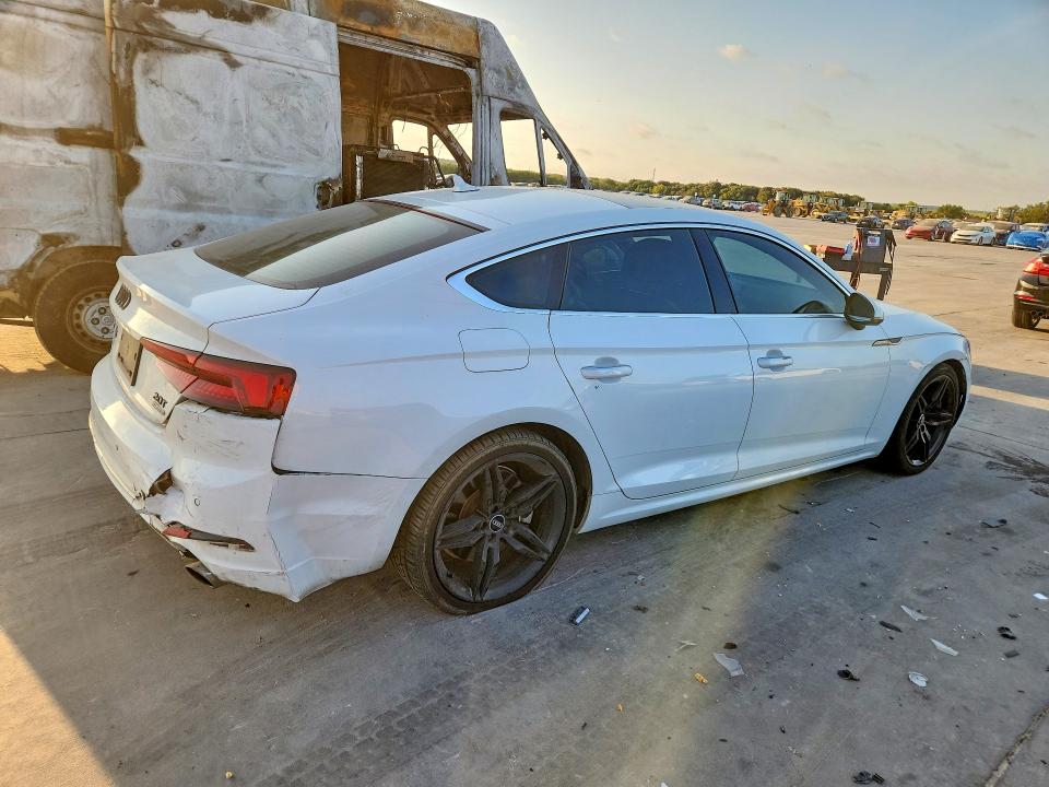 Продажа на аукционе авто 2018 Audi A5, vin: WAUCNCF59JA086730, номер лота: 64323156