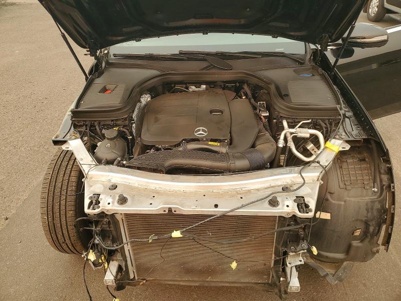 63859676 :رقم المزاد ، W1N0J8EB1PG133978 vin ، 2023 Mercedes-benz Glc Coupe مزاد بيع