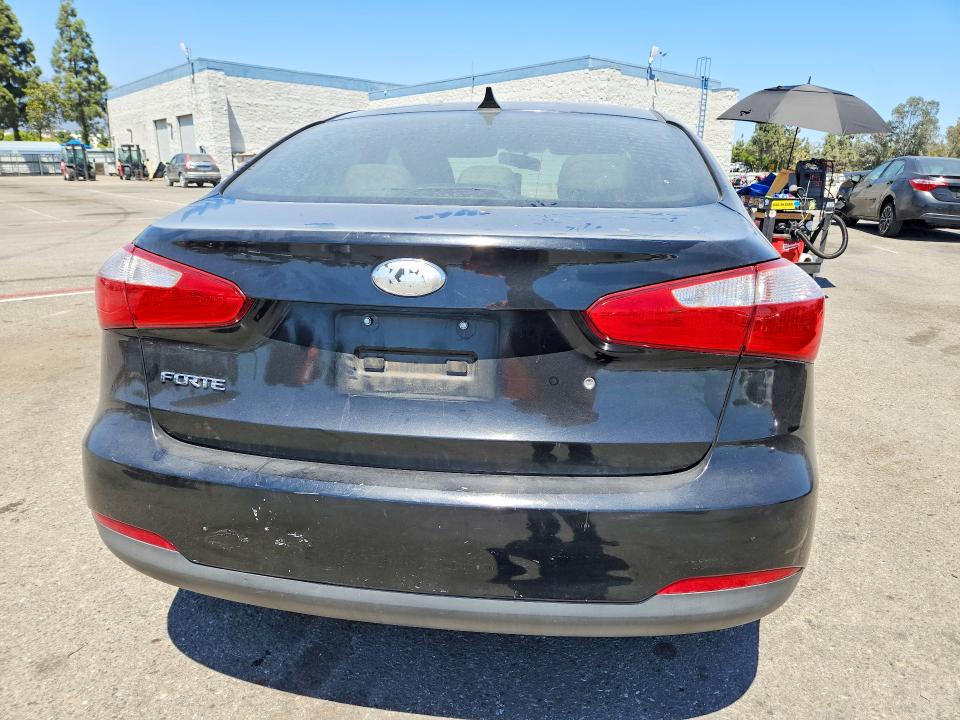 63422596 :رقم المزاد ، KNAFK4A64F5291674 vin ، 2015 Kia Forte مزاد بيع