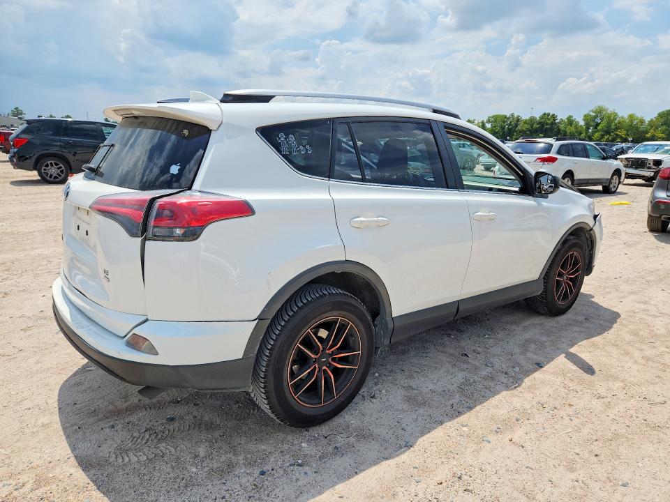 Продажа на аукционе авто 2018 Toyota Rav4, vin: JTMBFREV6JD250613, номер лота: 66733256
