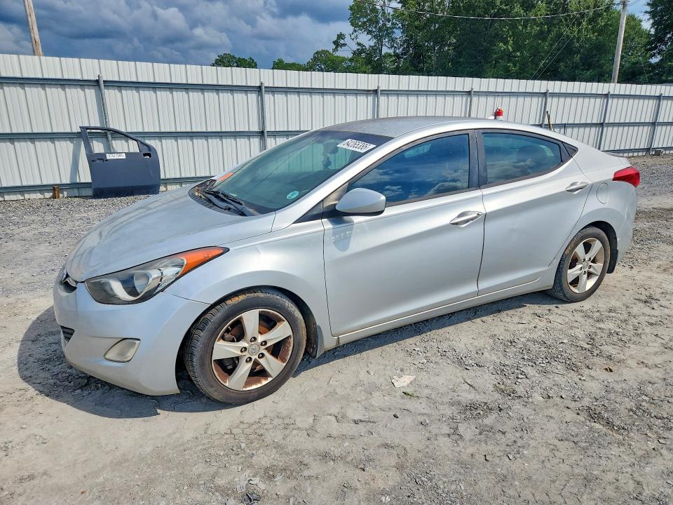 Aukcja sprzedaży 2013 Hyundai Elantra, vin: 5NPDH4AE6DH239203, numer aukcji: 64265386
