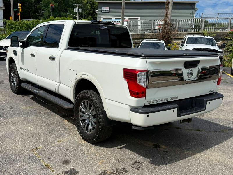 2017 Nissan Titan Xd მანქანა იყიდება აუქციონზე, vin: 1N6BA1F41HN519978, აუქციონის ნომერი: 64233086